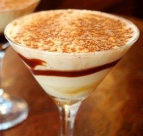 Файл:Рождественский свет (коктейль).jpg