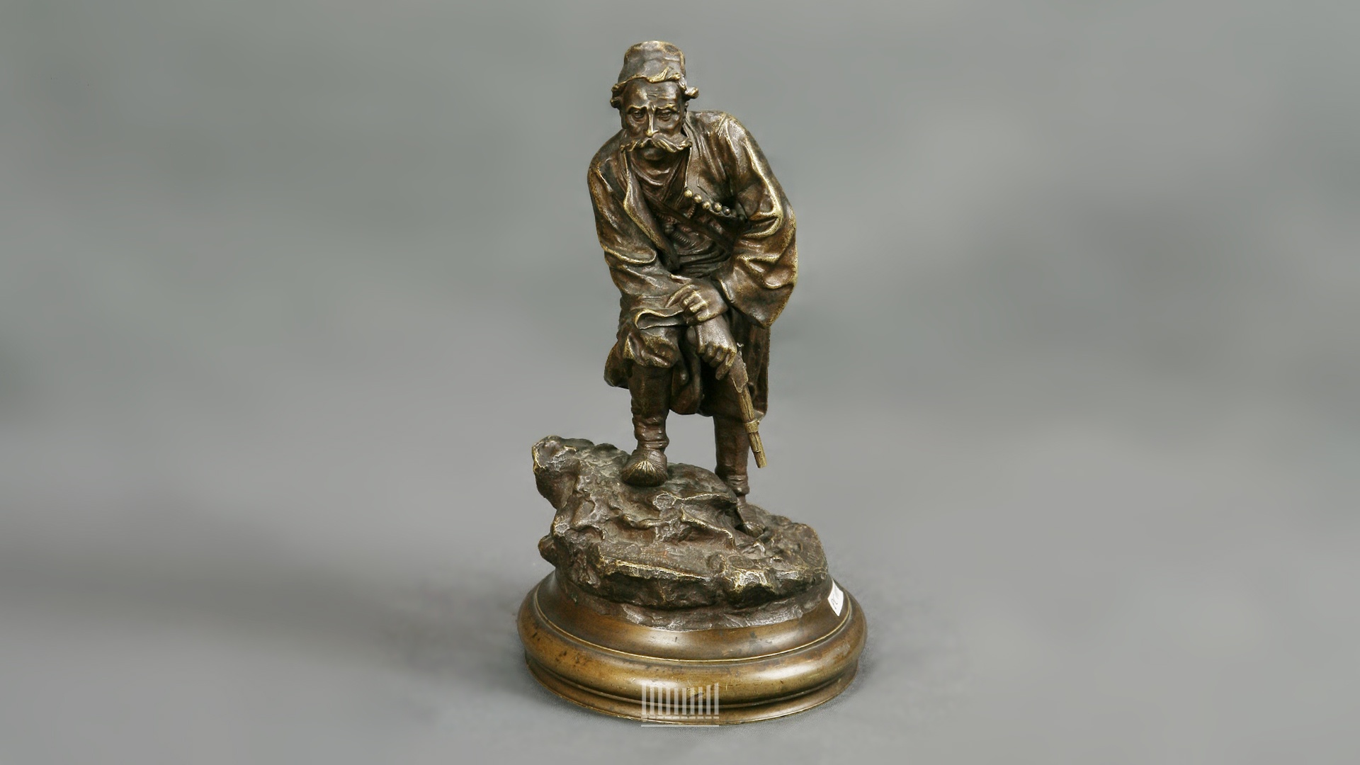 Скульптура «Болгарин» из парной композиции «Болгарин» и «Болгарка» по модели В. Я. Грачёва