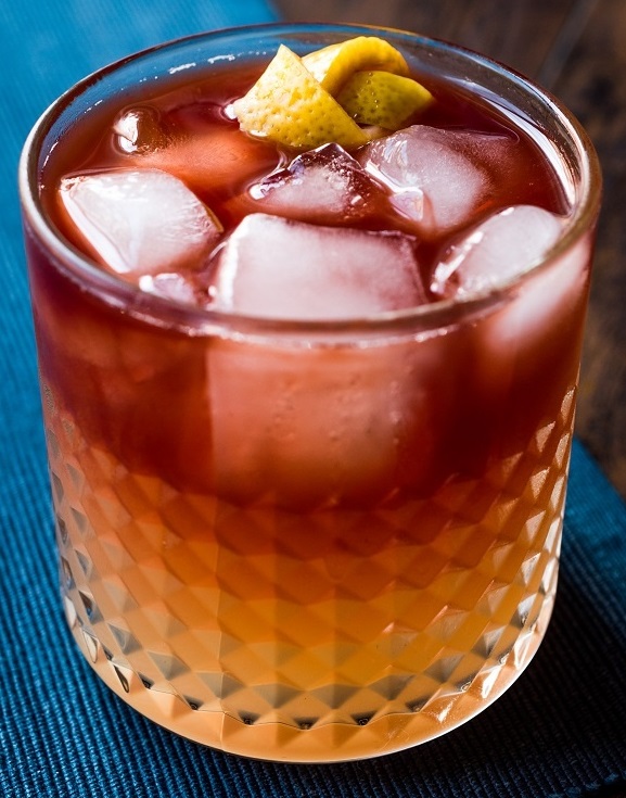 Нью-Йорк сауэр (коктейль) 5.jpg