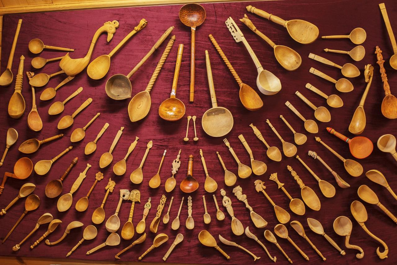 Файл:Деревянные ложки.jpg