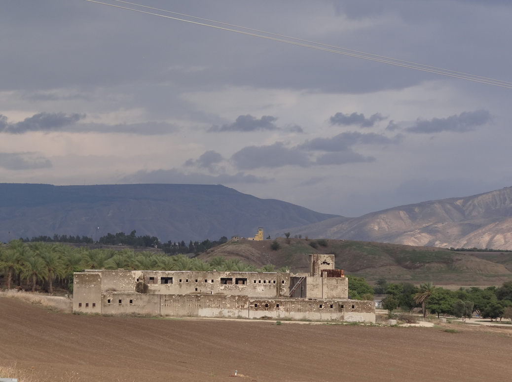 Gesher police Building.PNG