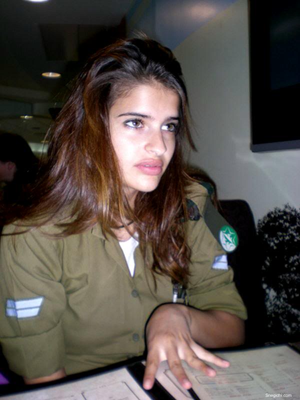 Israel Army Women 12.jpg