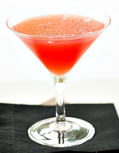 Файл:Коммодор (коктейль).jpg