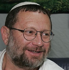 F0 0244 0000 3192.jpg