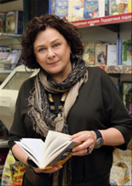 Marina Nilovna Kameneva.jpg