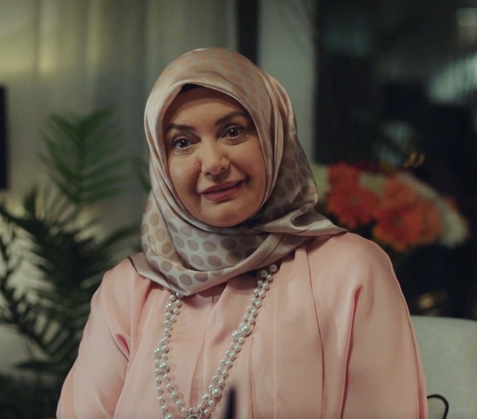 Файл:Пембе Унал.jpg