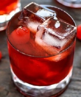 Столичный (коктейль) 3.jpg