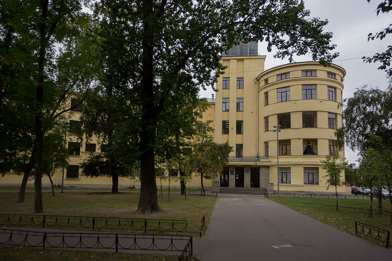 Школа им 10 октября 2.jpg