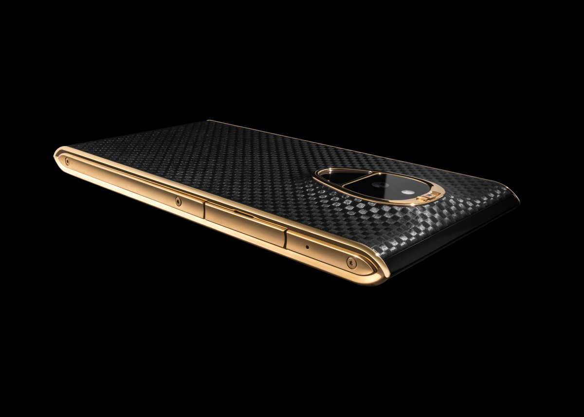 Side-Fire-Black-Carbon-Yellow-Gold.jpg
