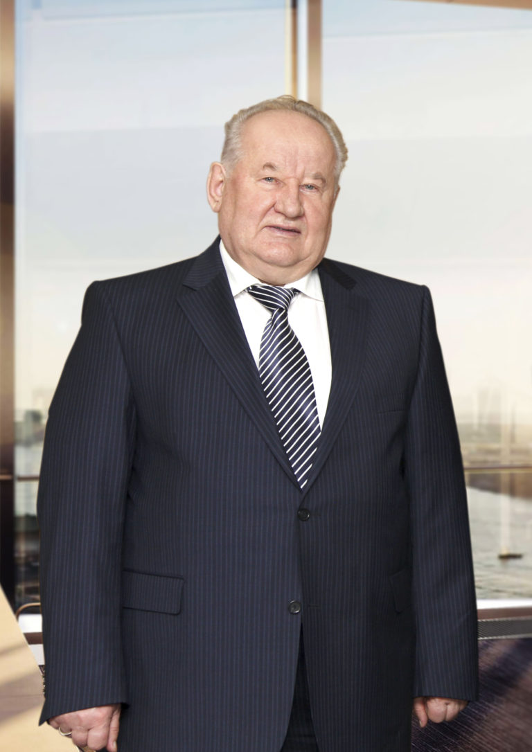 Serov Vyacheslav Nikolaevich.jpg