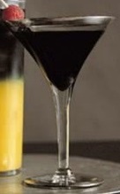 Чёрная Ведьма (коктейль) 2.jpg