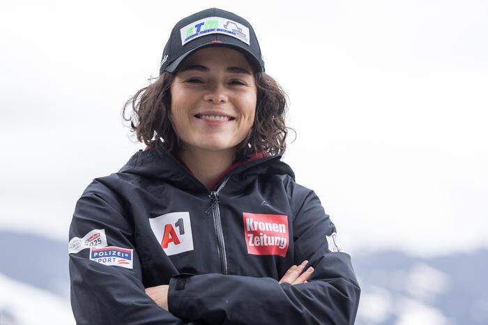 Файл:Юлия Шайб.jpg