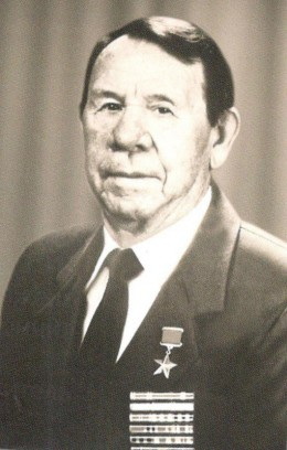 Ларионов Алексей Алексеевич.jpg