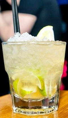 Файл:Кайпиринья (коктейль).jpg
