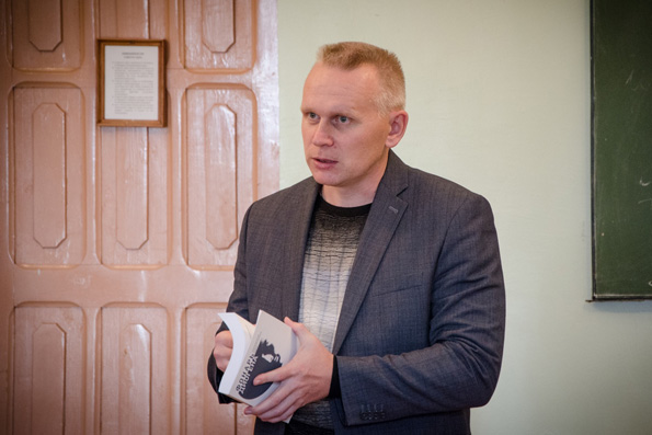 Агапов Олег Дмитриевич.jpg