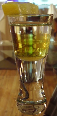 Русская рулетка (коктейль) 2.jpg