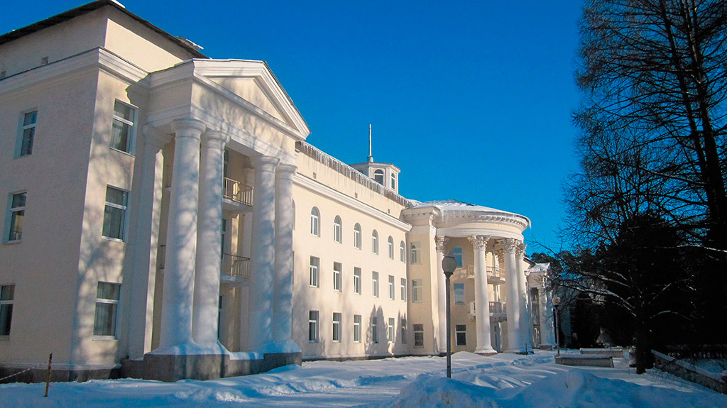 Файл:Санаторий имени Горького.jpg