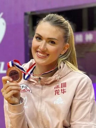 Файл:Ана Якшич.jpg