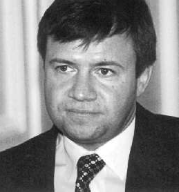 Валентин юмашев.png