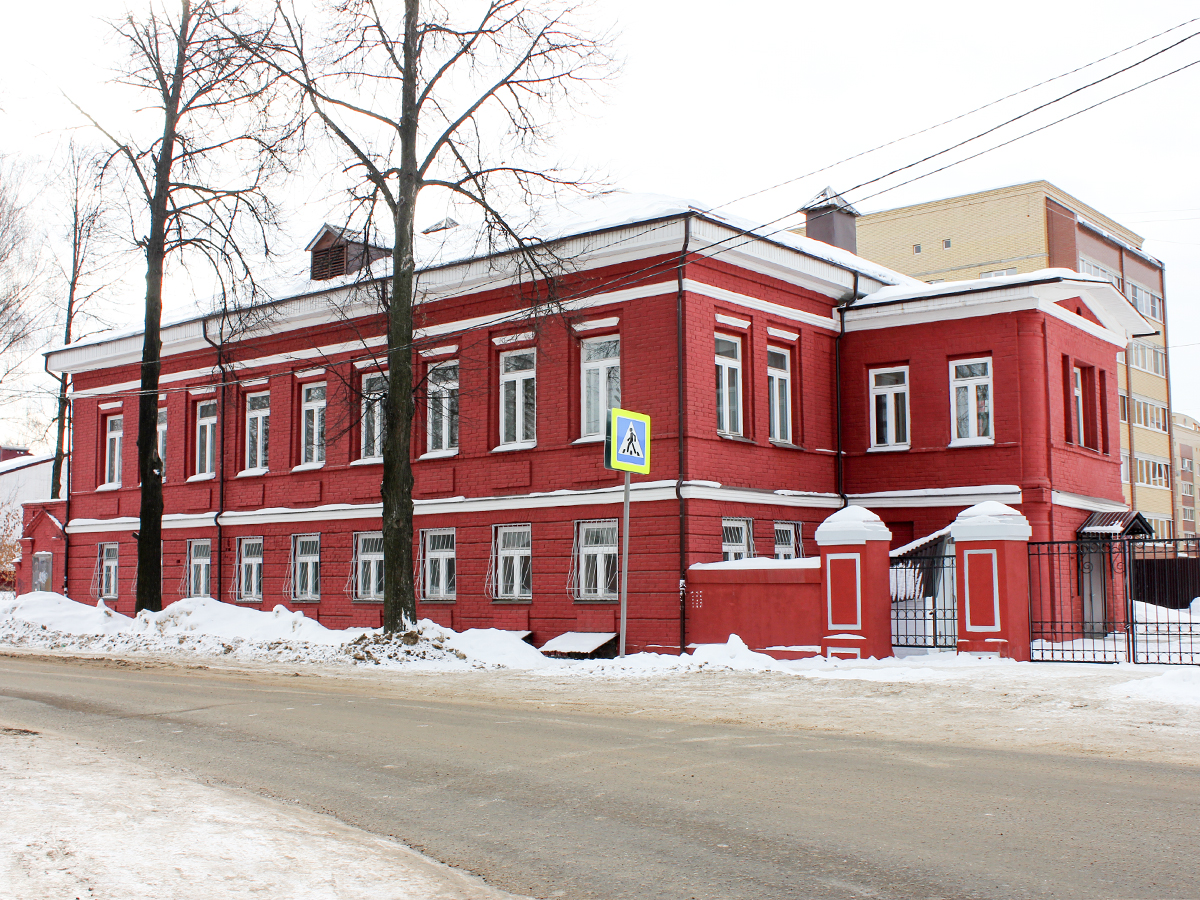 Файл:Дом и.с.волкова в глазове.jpeg