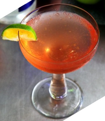 Файл:Космочелло (коктейль).jpg