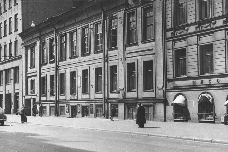 Дом Общества Куинджи-Малая Морская-17.jpg