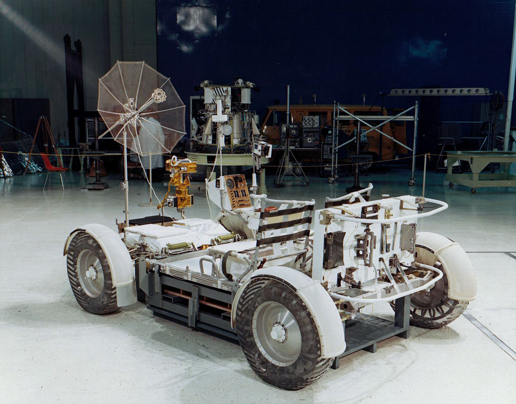 Apollo 15 LRV at Boeing plant.jpg