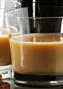 Файл:Коктейль с мёдом и сливками.jpg