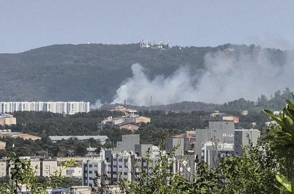 Файл:Крушение P-3 Orion в Пхохане.jpg