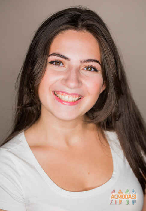 Aleksandra Kasparova.jpg