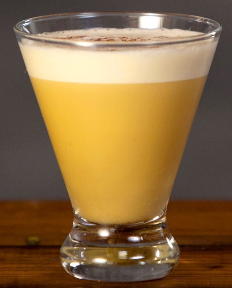 Бренди Флип (коктейль).jpg