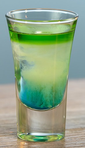 Файл:Зелёные Облака (коктейль).jpg