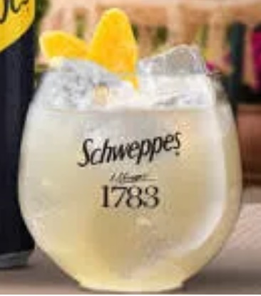 Файл:Летнее время с манго (коктейль).jpg