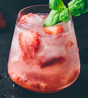 Файл:Büschen Berry (коктейль).jpg