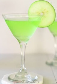 Яблочный мартини (коктейль) 3.jpg