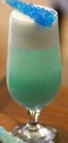 Голубое Небо (коктейль) 3.jpg