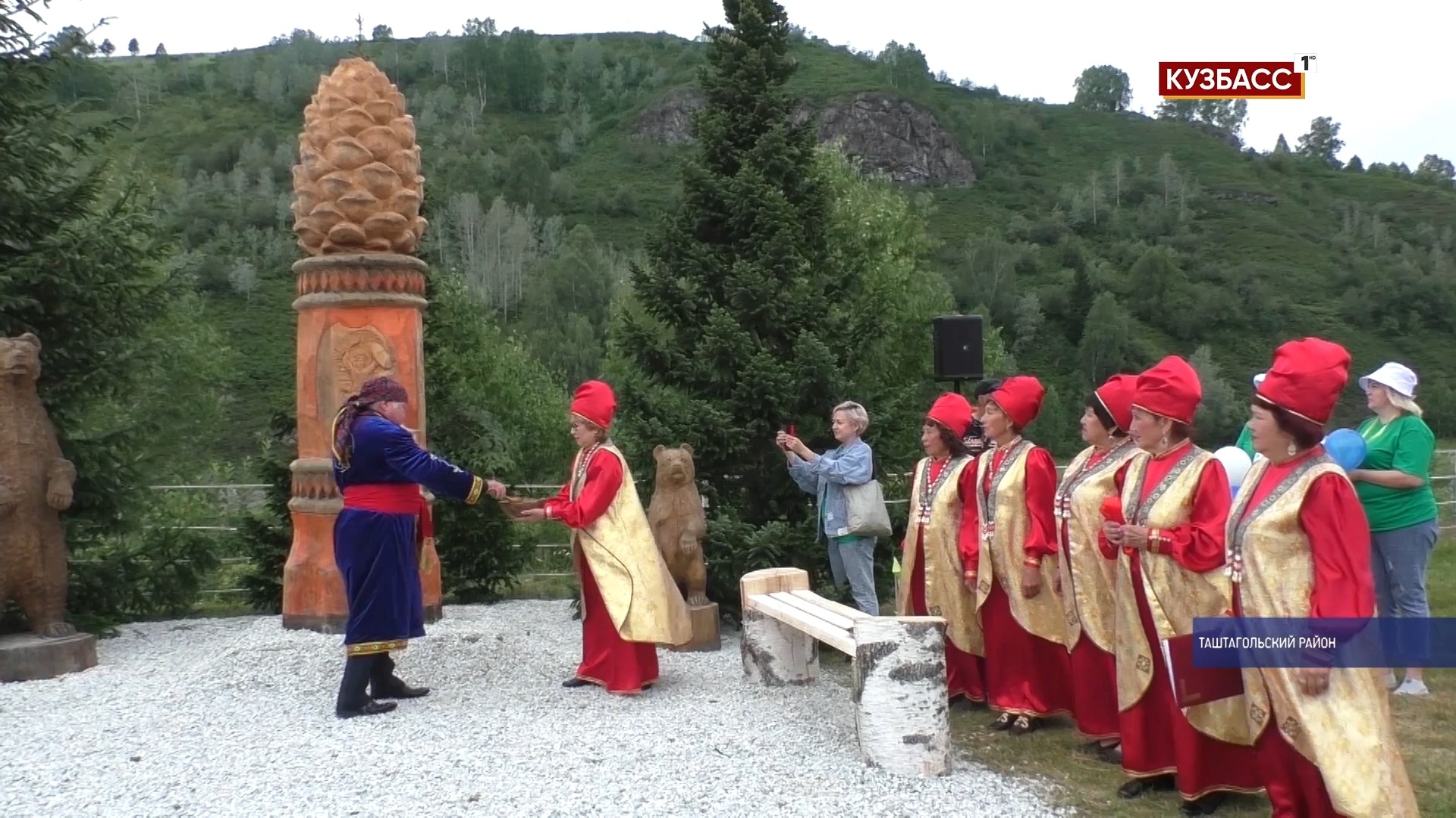 Фестиваль Кедра, Кузбасс, арт-объект «Богатырь – шишка»