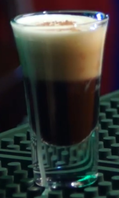 Тирамису (коктейль) 5.jpg