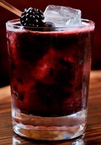 Чёрная вдова (коктейль) 3.jpg