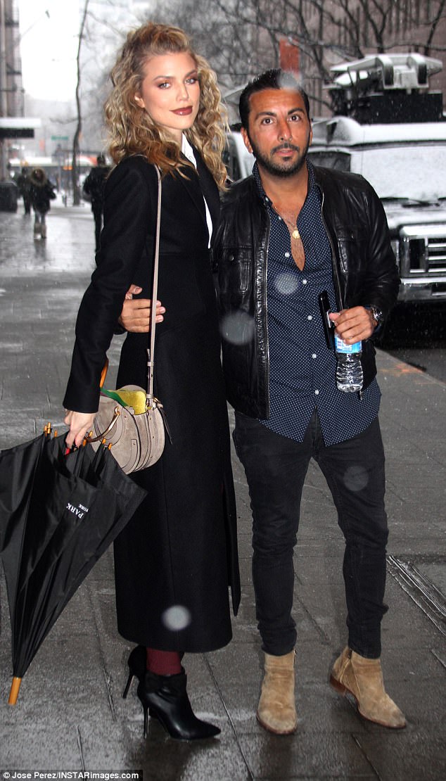 48F733BA00000578-5364115-image-a-6 1518030192352.jpg