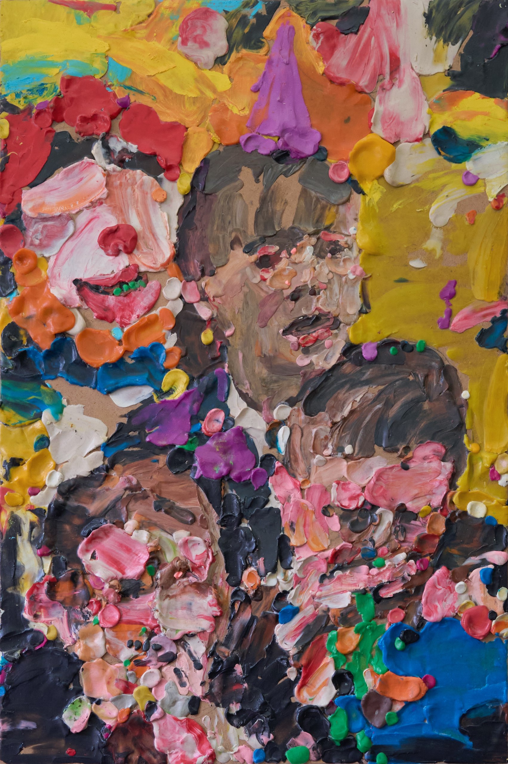 Он за спиной, 2023, Art&brut