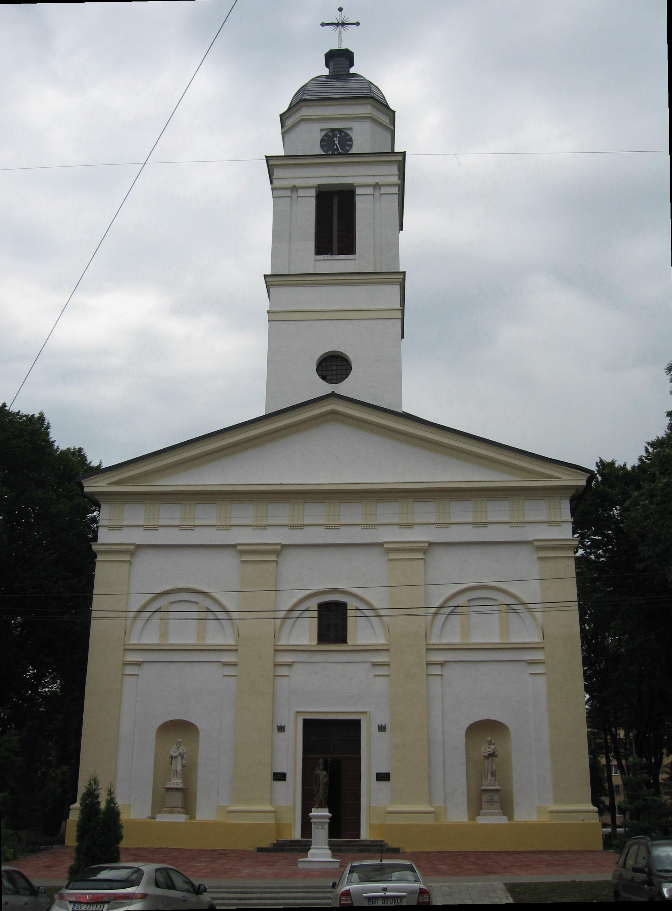 Biserica Sfântul Ioan Nepomuk din Suceava.jpg