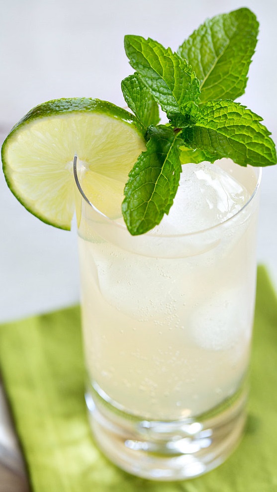 Файл:Мая Мул (коктейль).jpg