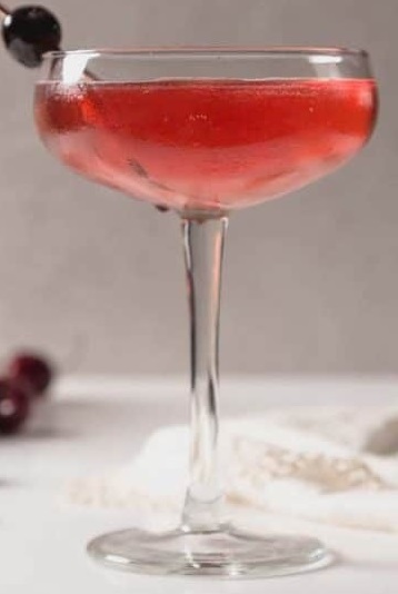 Роза (коктейль) 5.jpg