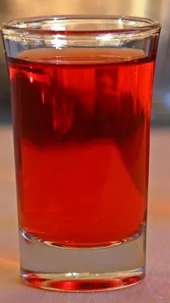 Красный Горячий (коктейль) 2.jpg