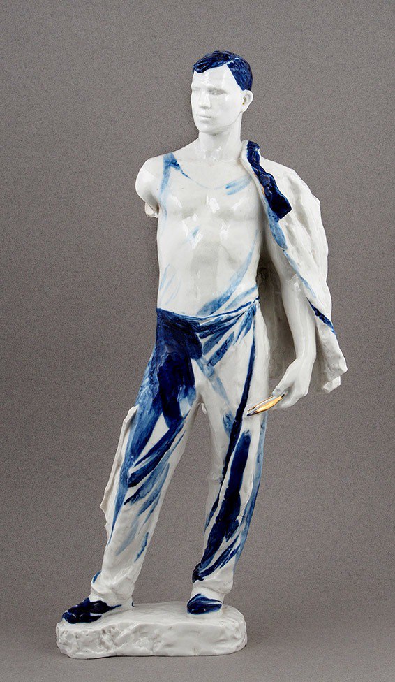 И.Н. Никонова, С.Б. Велихова, Г.С. Столбова, роспись К.Г. Косенкова. 1959.Скульптура «Мужская фигура (Рабочий)». СССР, Ленинградский фарфоровый завод (ЛФЗ),