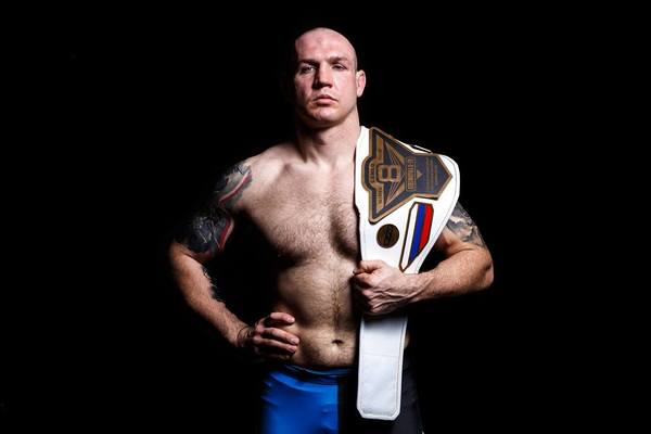 Файл:szymon_bajor_sambo_belt.jpg