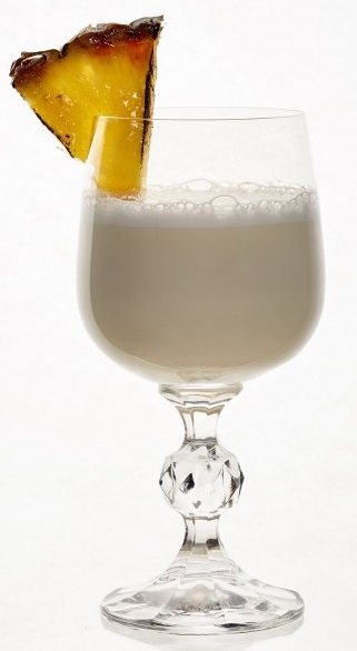 Файл:Hi Pineapple (коктейль).jpg