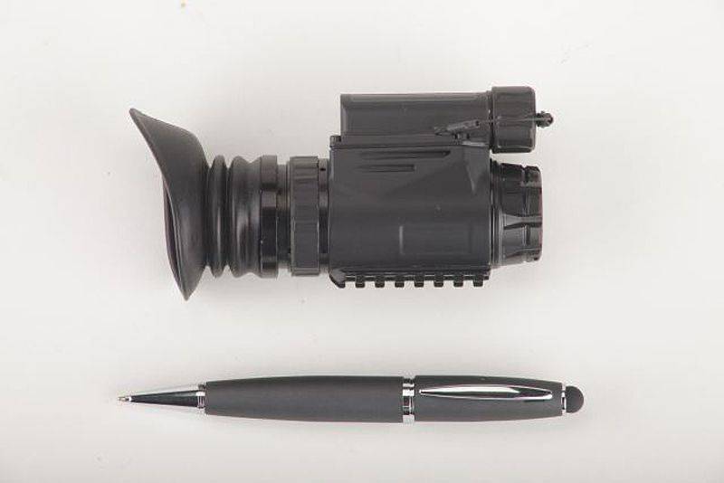 1426932666 35-elbit systems xact eurosatory 2012.jpg