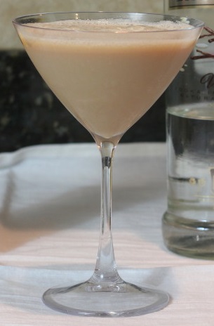 Файл:Имбирно-Пряничный Мартини (коктейль).jpg